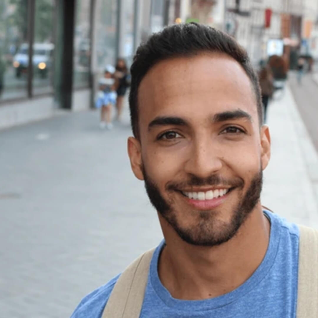 <em>Alejandro Arias 27 años  (</em>Medellín<em>)</em>